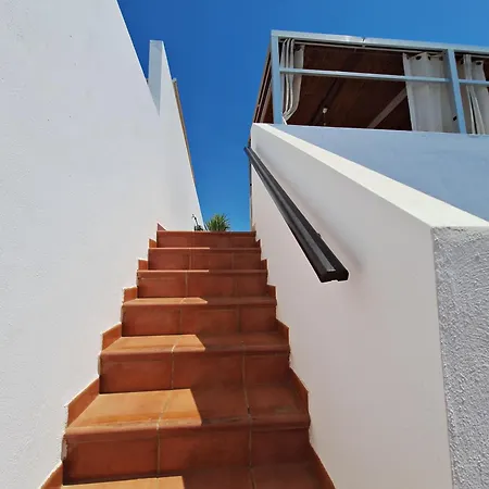 Alborada Iii Apartment *