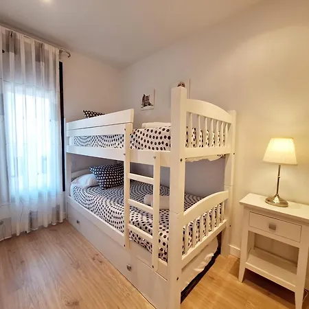 Alborada Iii Apartment *